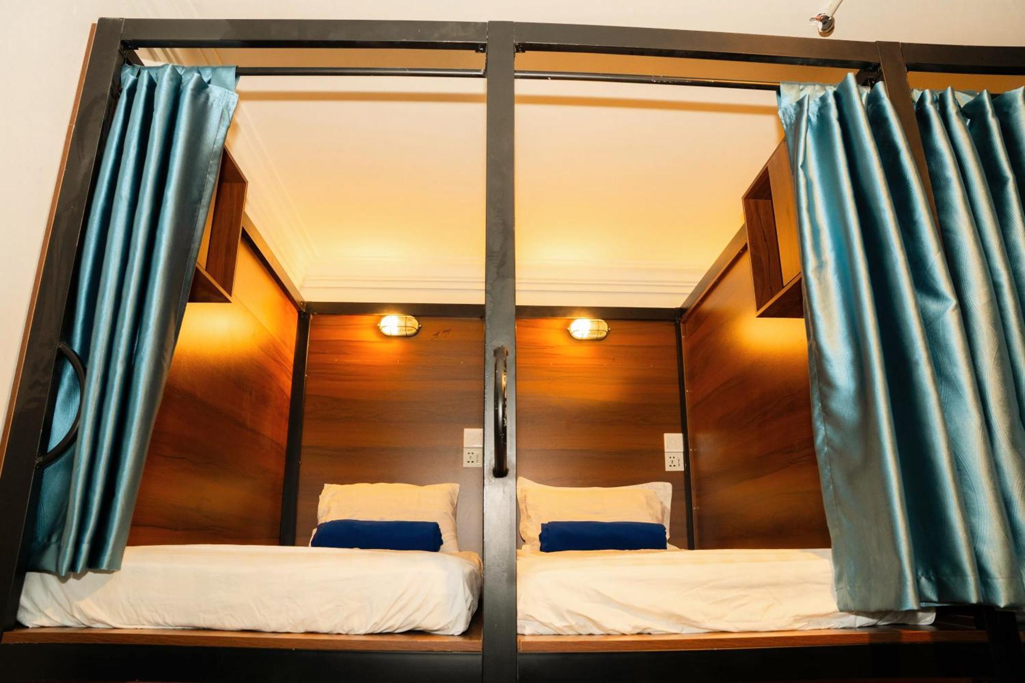 Bed 8-Bed Mixed Dormitory Room